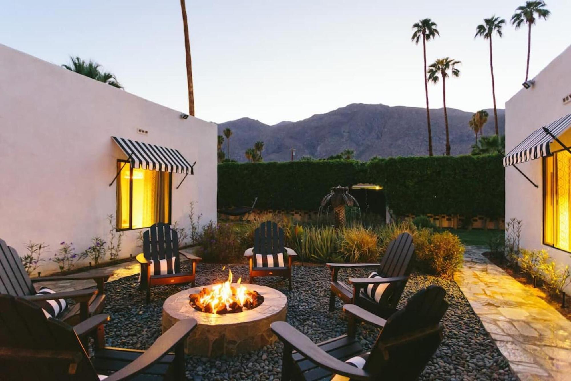 Hotel El Cid By Avantstay 16 Occ Full Hotel Buyout In Palm Springs W Pool Buitenkant foto